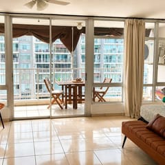 Modern Coral Beach Apt in Isla Verde with Beach Access & Pool