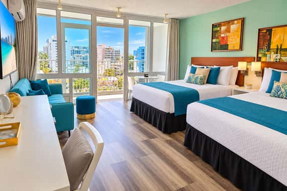 Isla Verde ESJ Towers Studio Apt with Queen Beds - Image 1